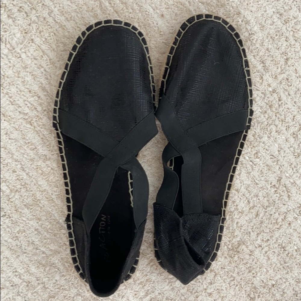 Kenneth Cole Reaction Espadrilles Size 9 Black